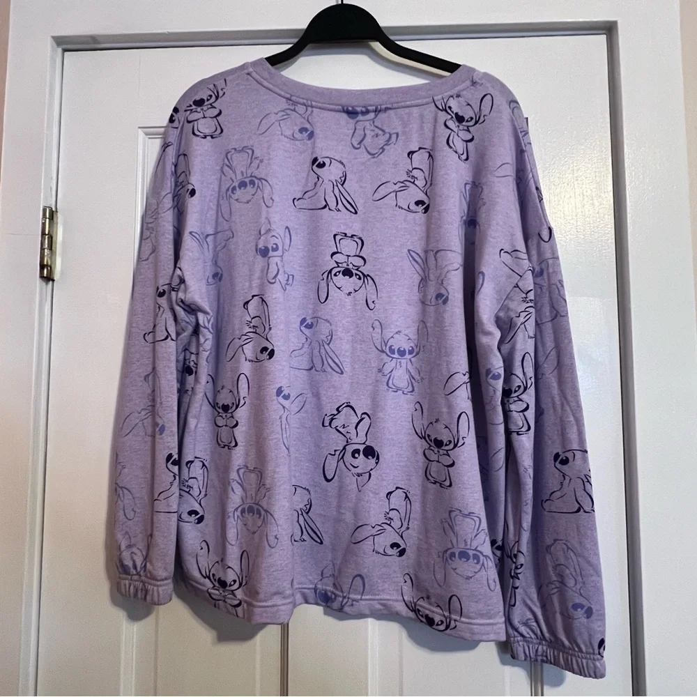 #164 DISNEY STITCH TOP SIZE MEDIUM - Picture 2 of 3
